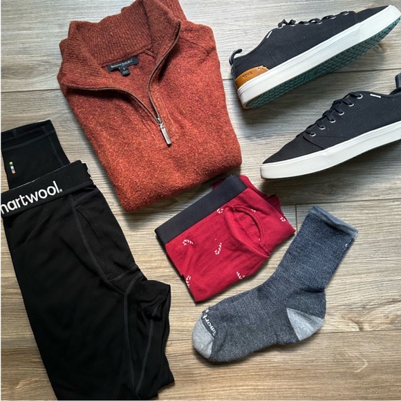 Banana Republic | Quarter-Zip Wool Blend Sweater in Burnt Orange (XS/Small) - Picture 9 of 13